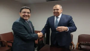 وزير خارجية المغرب ناصر بوريطة رفقة سيرغي لافروف