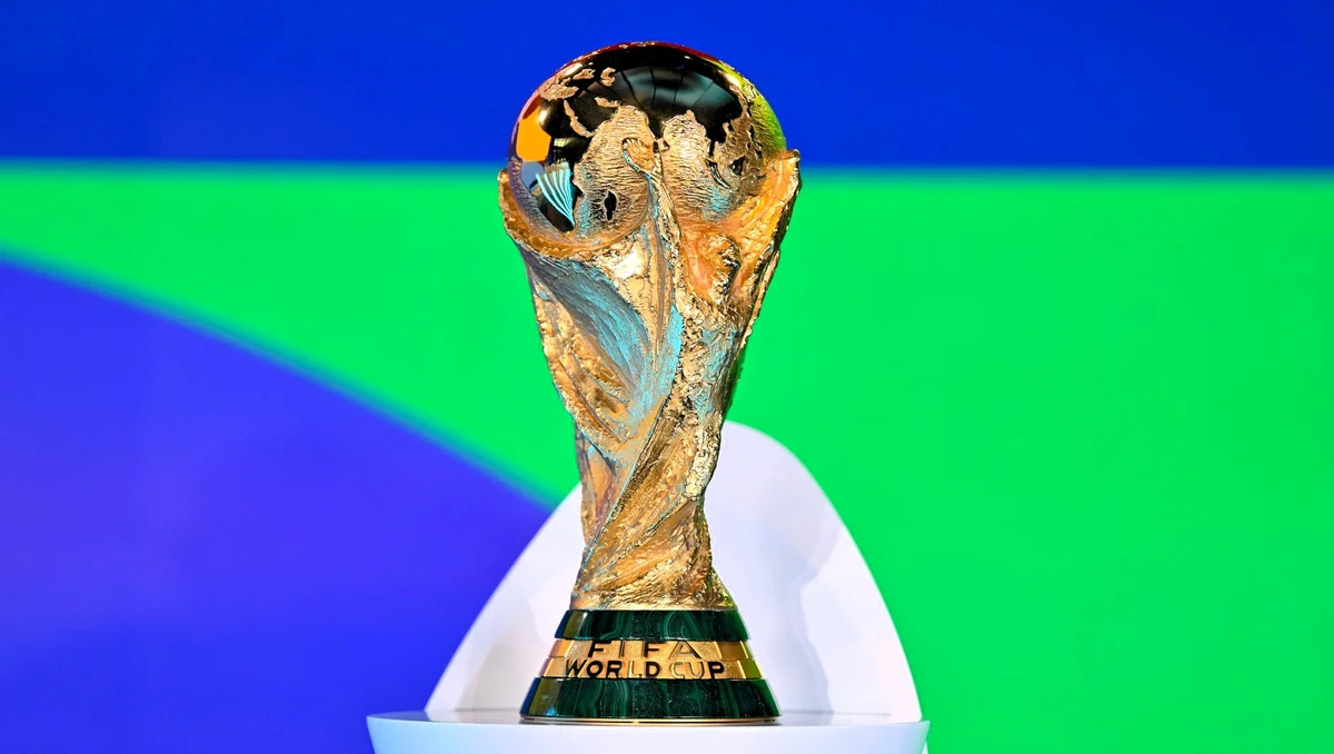 مجسم كأس العالم ـ فيفا ـ المصدر: الأنترنيت