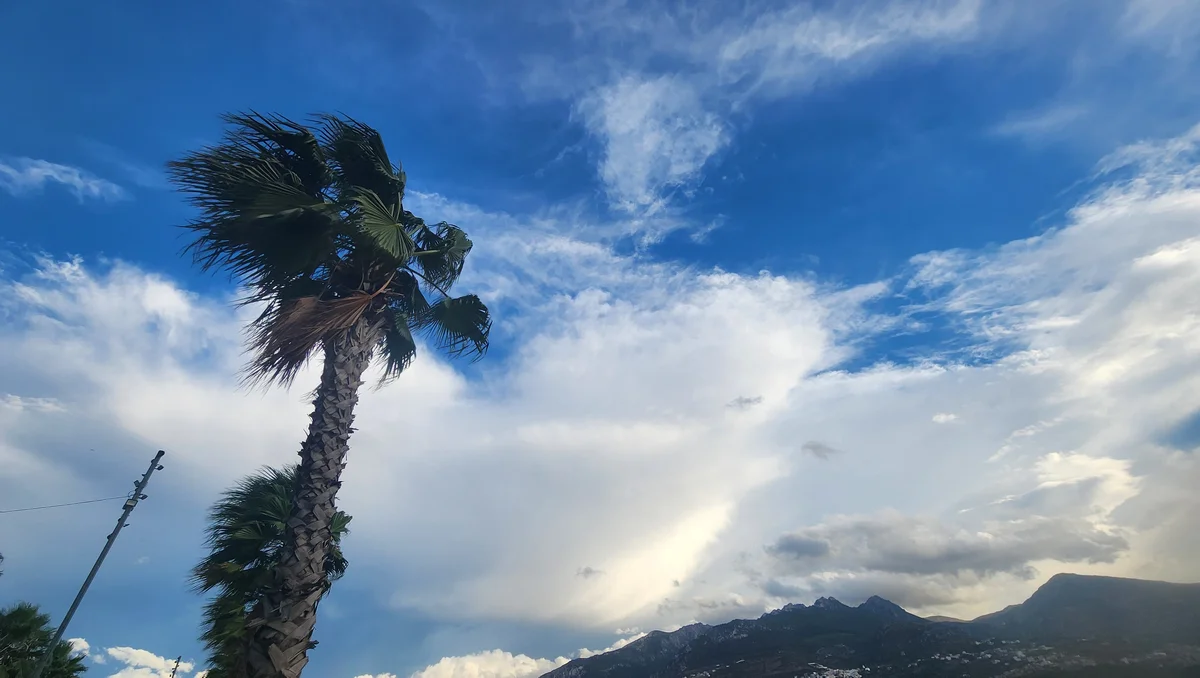 الأرصاد الجوية تكشف ملامح طقس المغرب