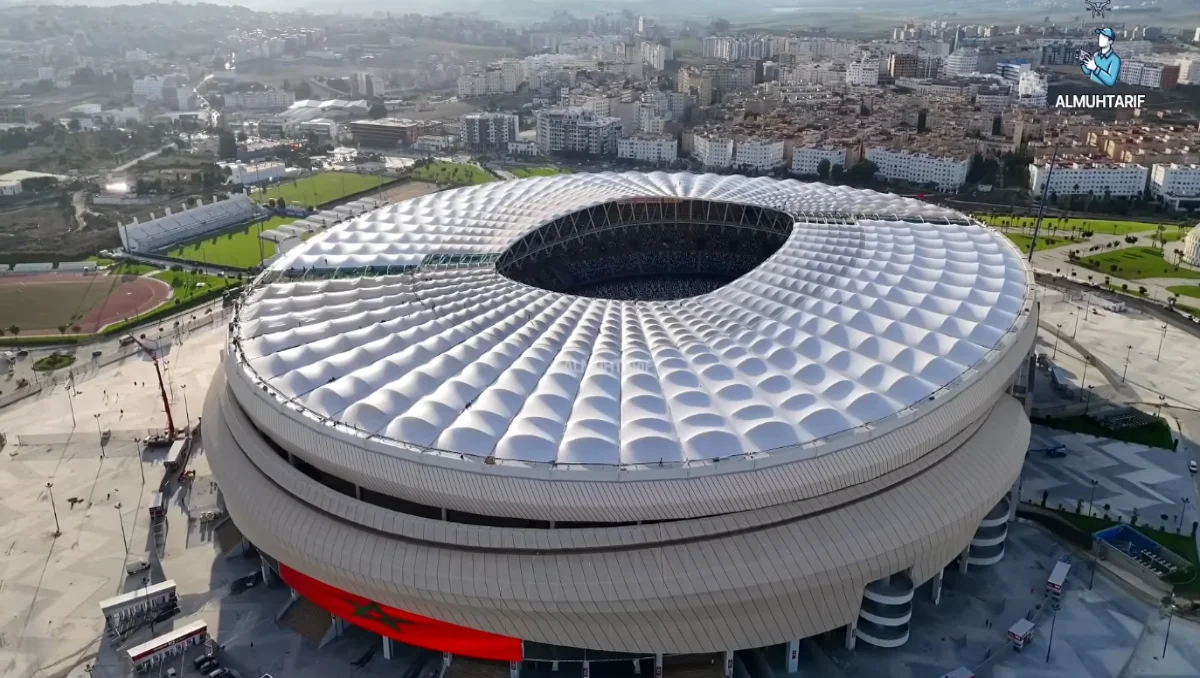 ملعب طنجة الكبير