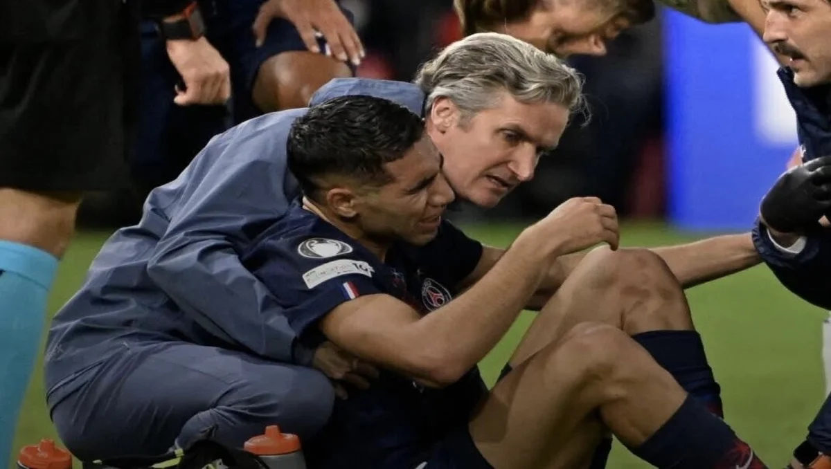 لحظة إصابة أشرف حكيمي