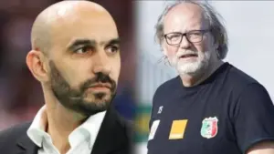 مدرب منتخب المغرب وليد الركراكي ومدرب مالي