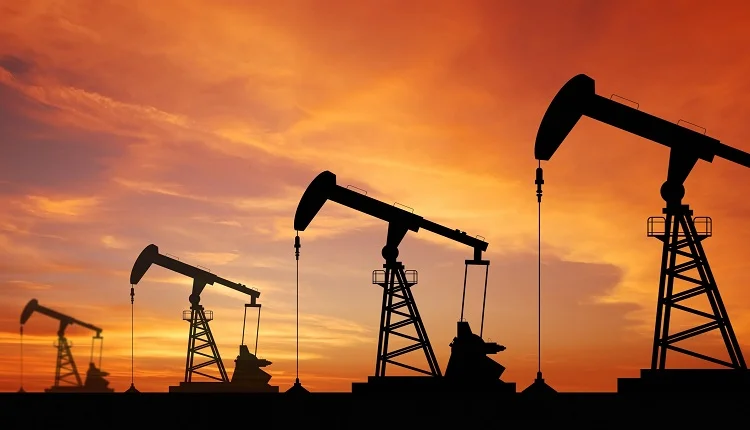 أسعار النفط تتراجع