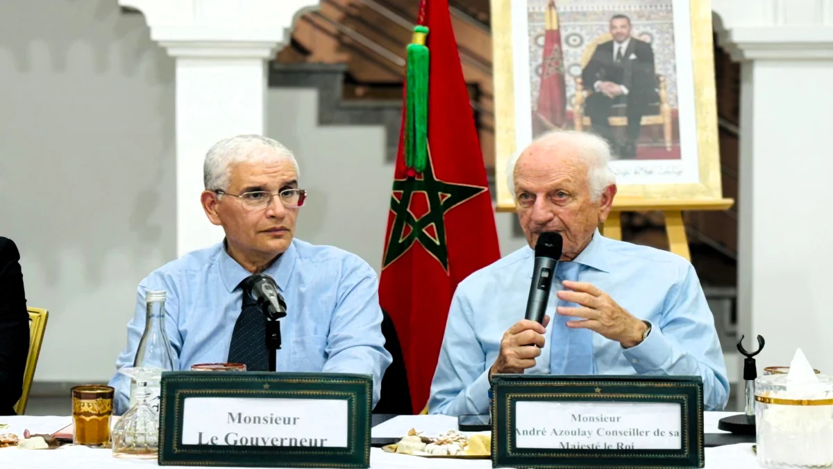 عامل تطوان رفقة أندري أزولاي