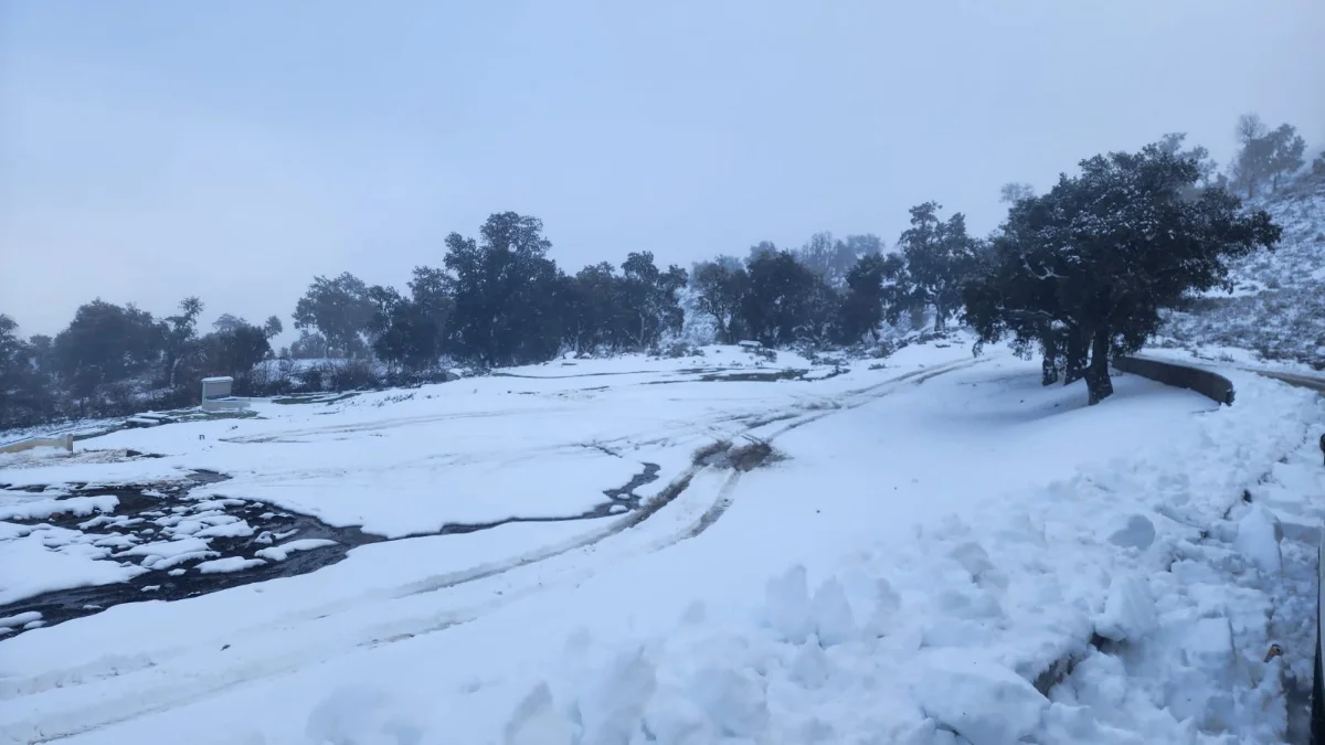 نشرة إنذارية بالمغرب وثلوج متوقعة
