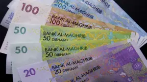بنك المغرب يسحب أوراقاً نقدية قديمة