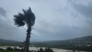 منخفض جوي يربك الأجواء بالمغرب