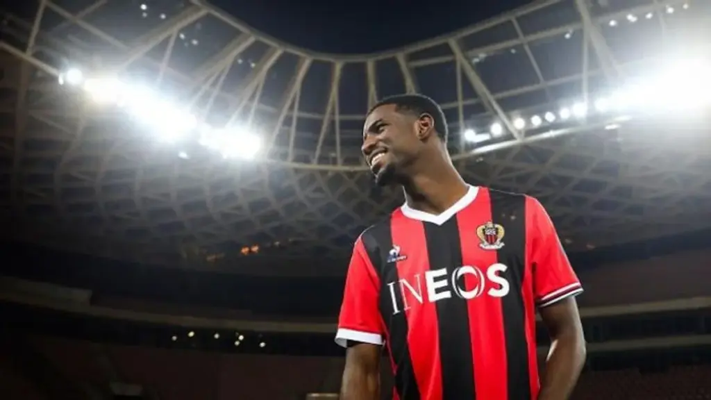 محمد علي شو يقترب من المنتخب المغربي