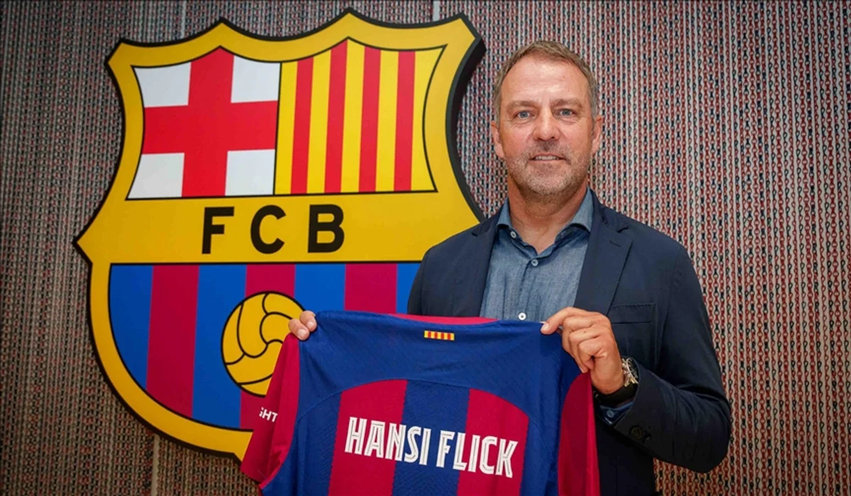 مدرب برشلونة فليك