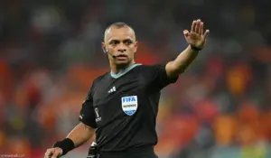 ويلتون سامبايو يقود مباراة المنتخب المغربي أمام هولندا