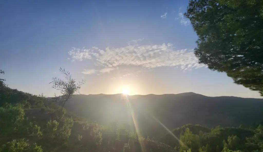 الانقلاب الصيفي بالمغرب يوم الأحد