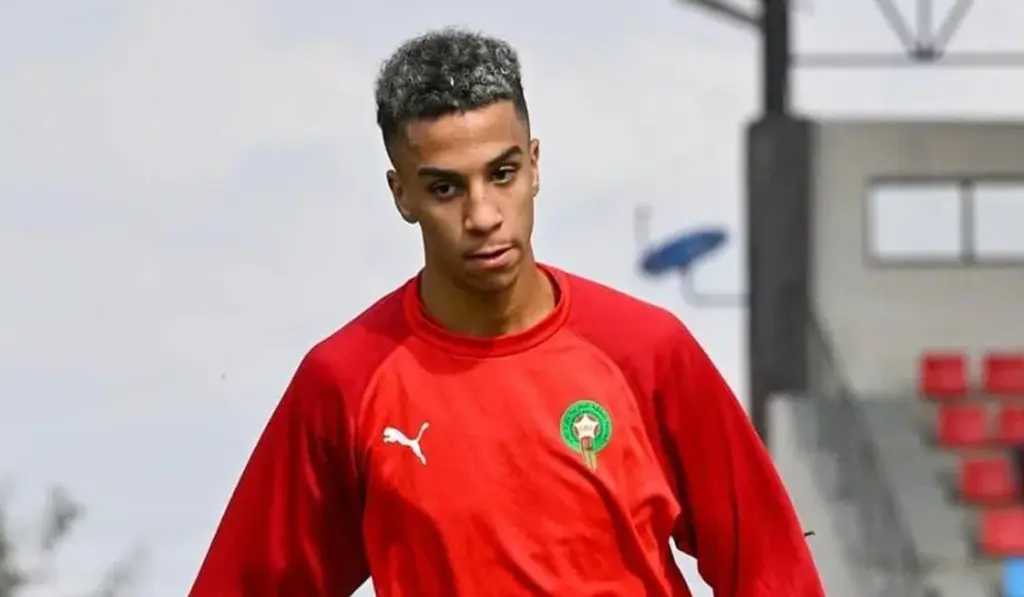 فؤاد الزهواني بقميص المنتخب المغربي للشباب