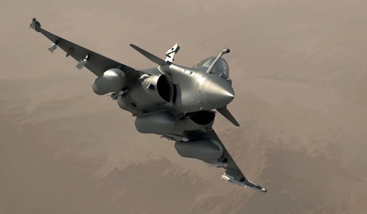 طائرة رافال F4