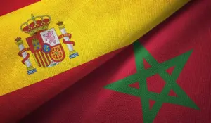 علمي المغرب وإسبانيا