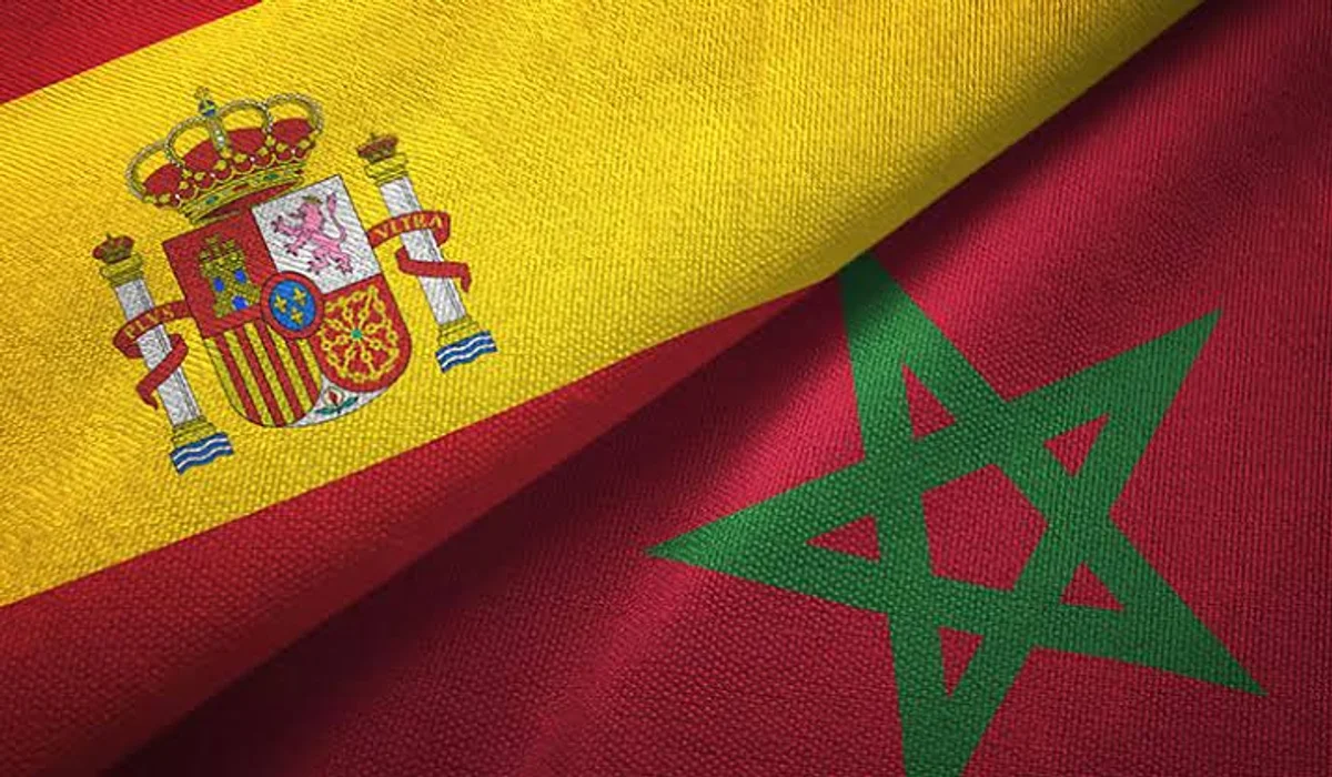 علمي المغرب وإسبانيا