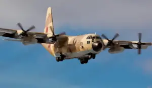 طائرة C-130