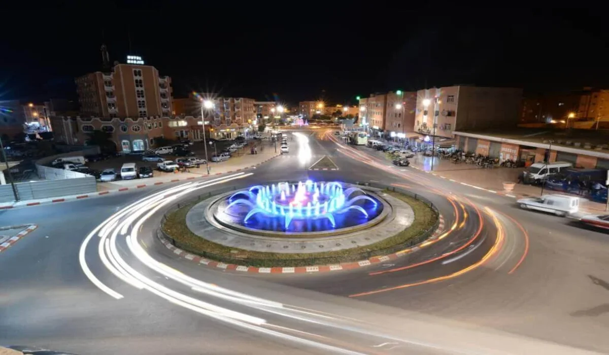 مدينة العيون